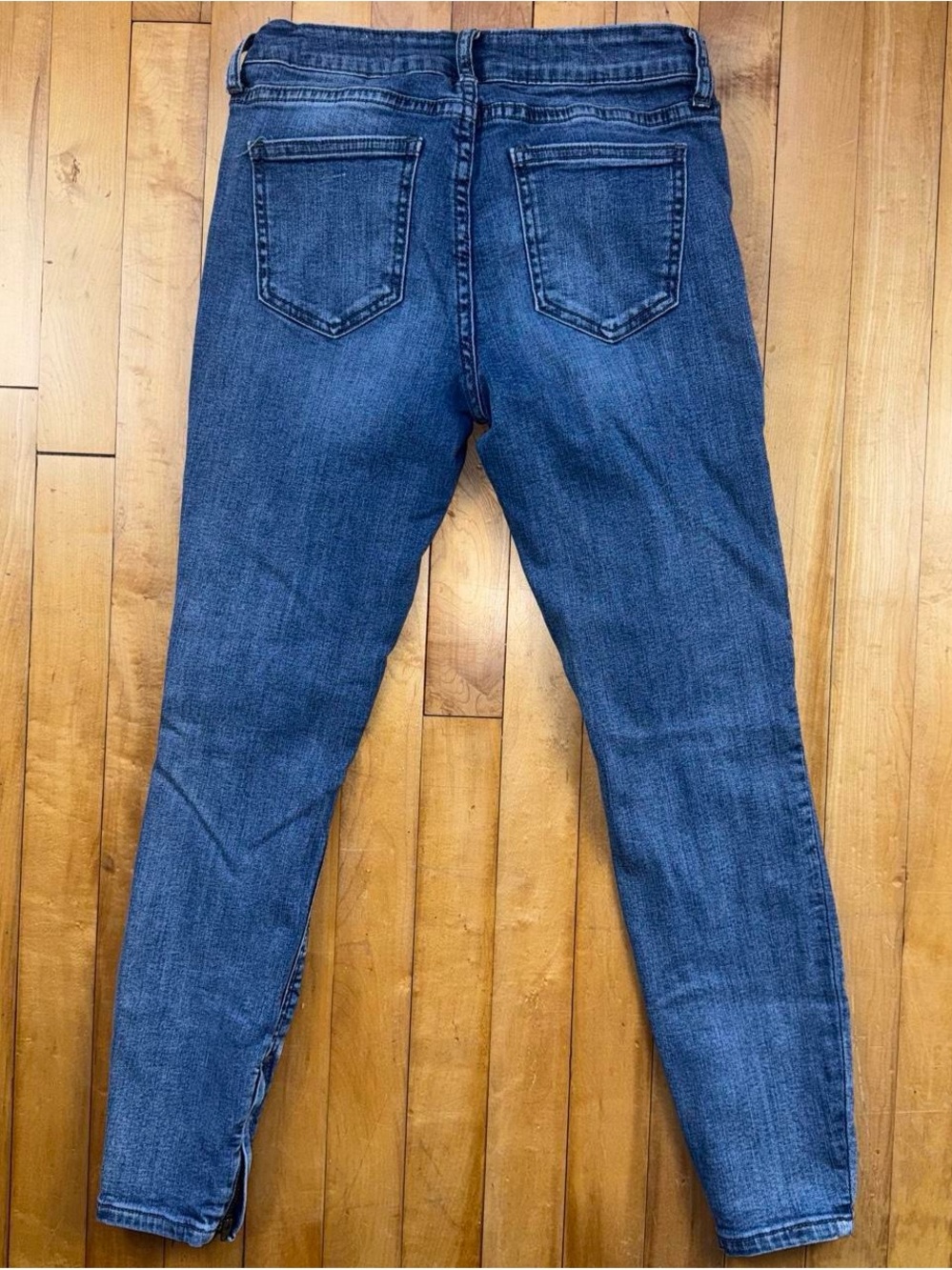 Pistola Jeans Women’s Size 27 Distressed Skinny Ankle Zip Stretch Blue Denim - Picture 6 of 7